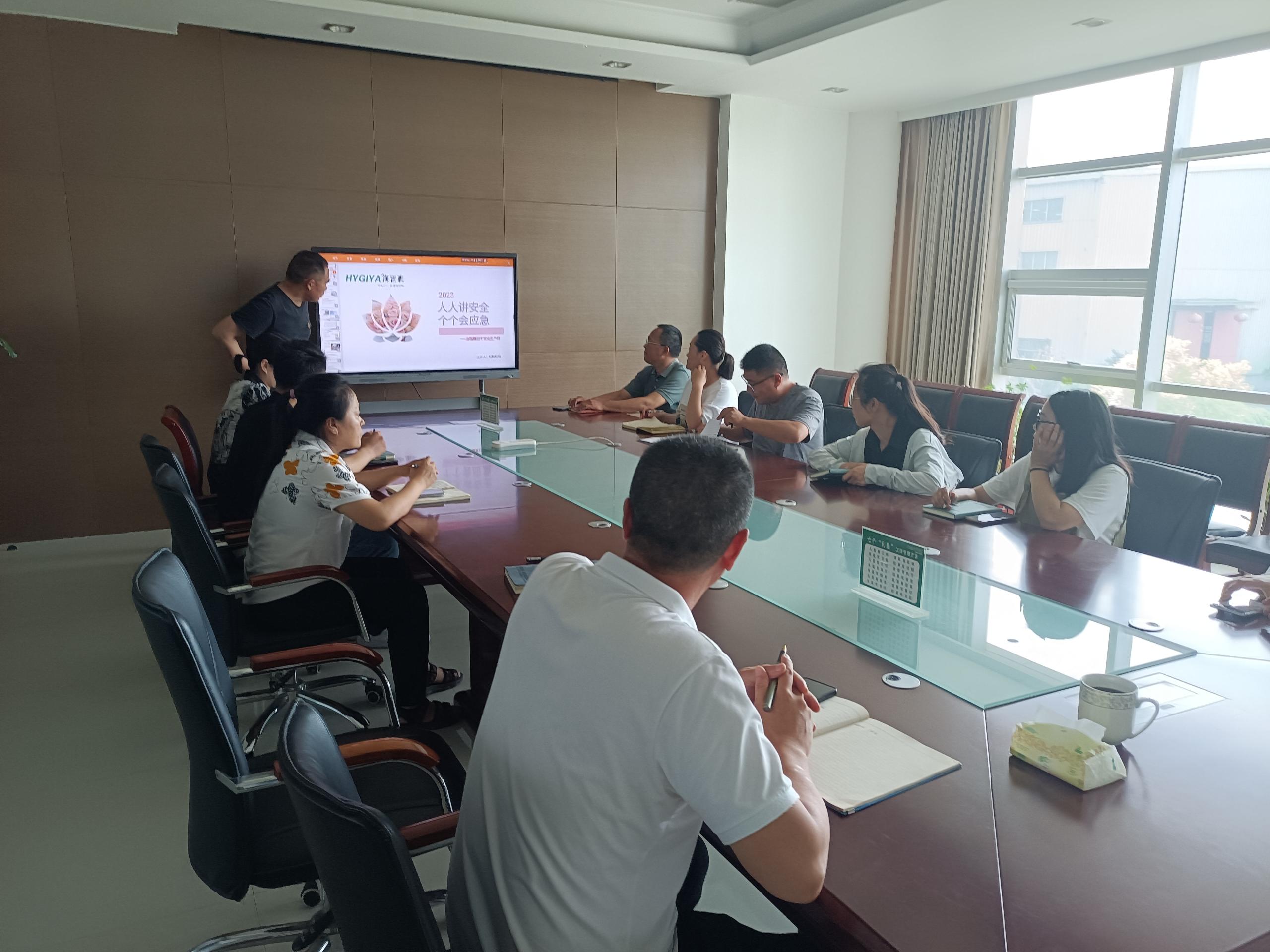 b1bca6e60cb5981095eb6be3769a9109.jpg b1bca6e60cb5981095eb6be3769a9109.jpg